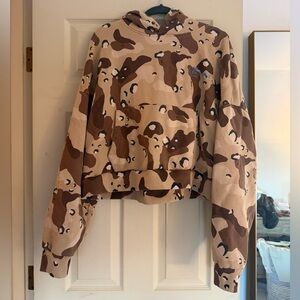 Elwood rectangle hoodie